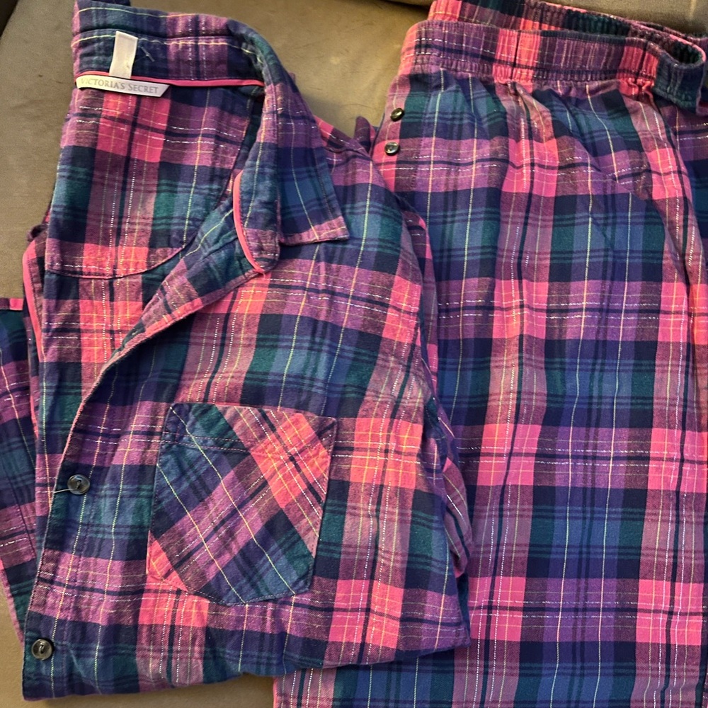 Victoria Secret 2pc pajama outfit
